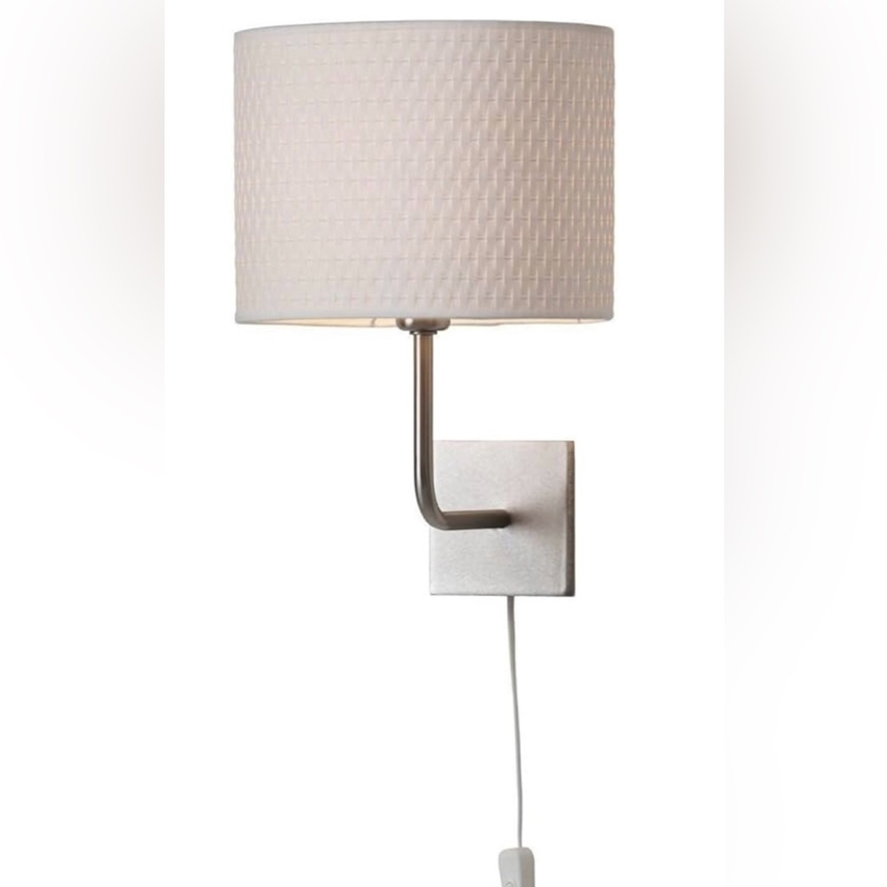 MUST GO!  Sending to thrift shop soon!  Aläng Lamp From IKEA